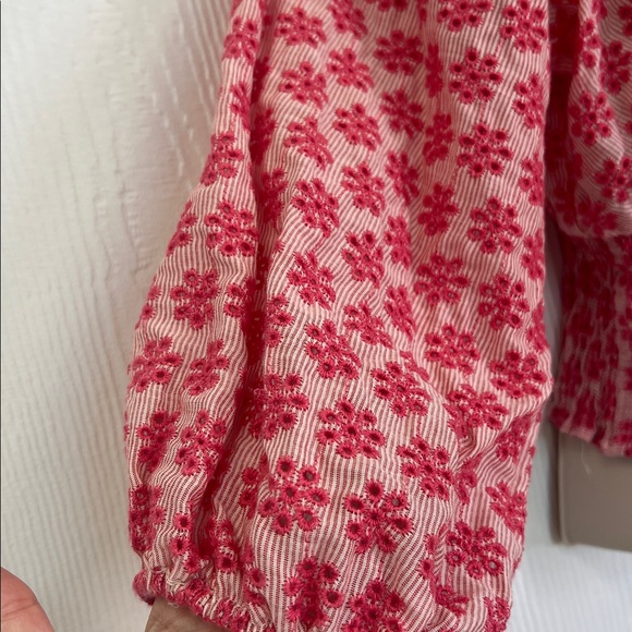 Zara - NWT Floral Print V Neck Smocked Waistband Quarter Sleeve Blouse Small - Picture 4 of 11